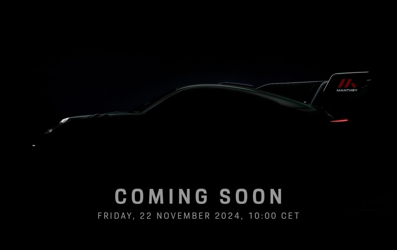 2025 Porsche 911 GT3 RS MR launch teaser