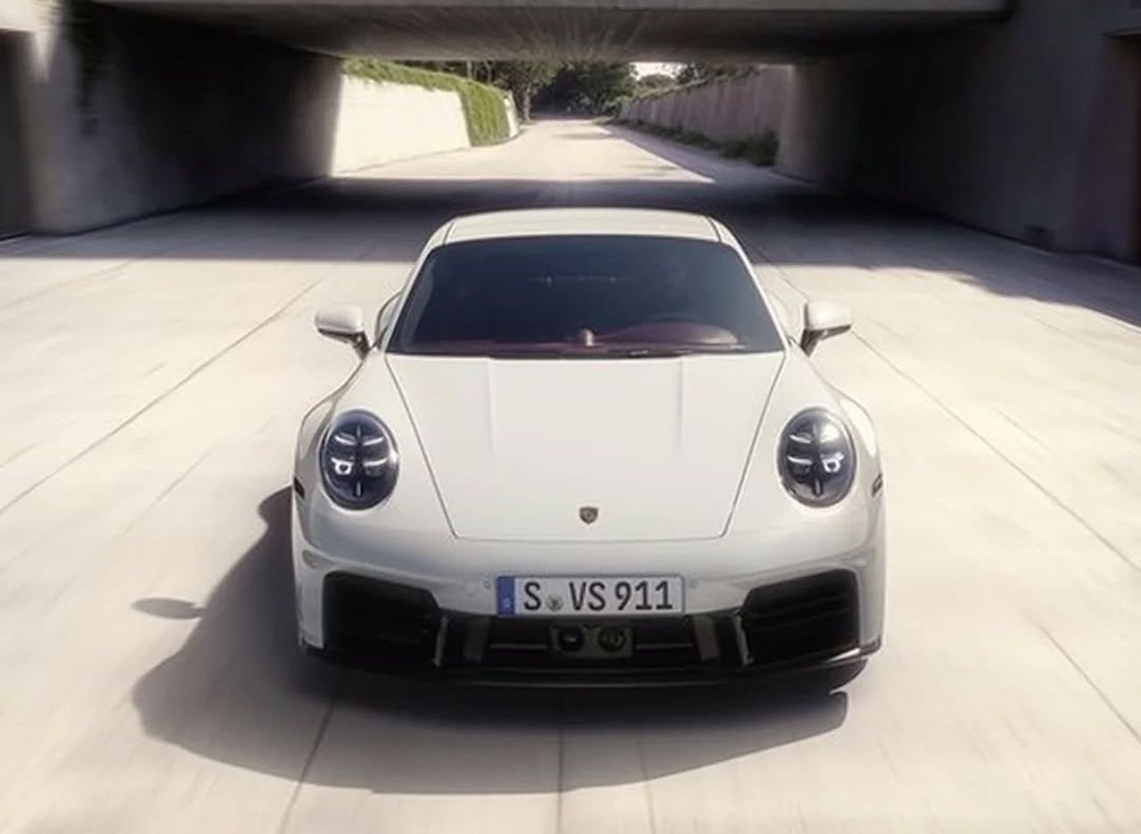 2025 Porsche 911 Carrera S facelift leaked-3
