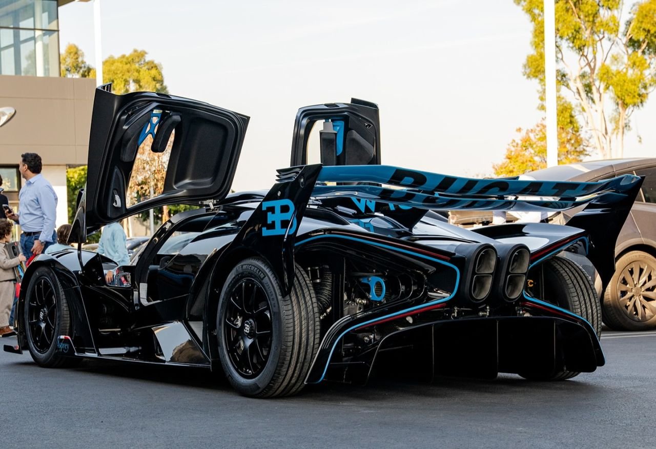 Bugatti Bolide_Manny Khoshbin-2