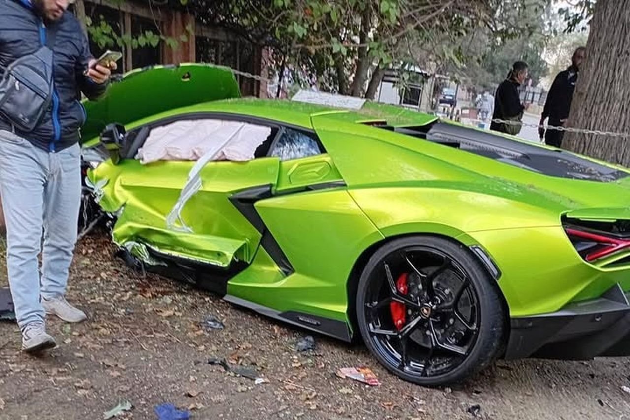 Lamborghini Revuelto crash-Lebanon-3