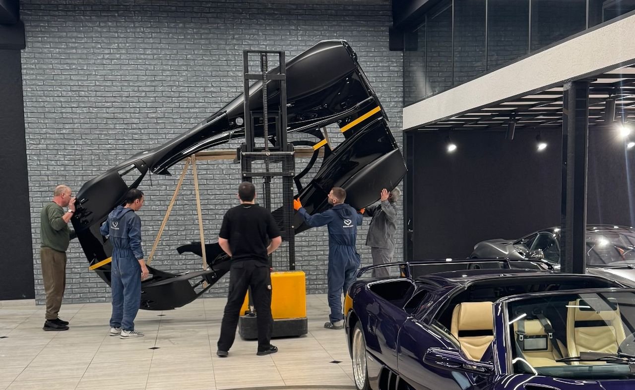Pagani Zonda HP Barchetta wall art