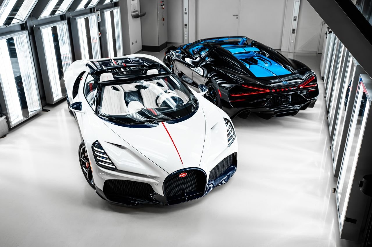 01 BUGATTI 1rst Mistral Deliveries