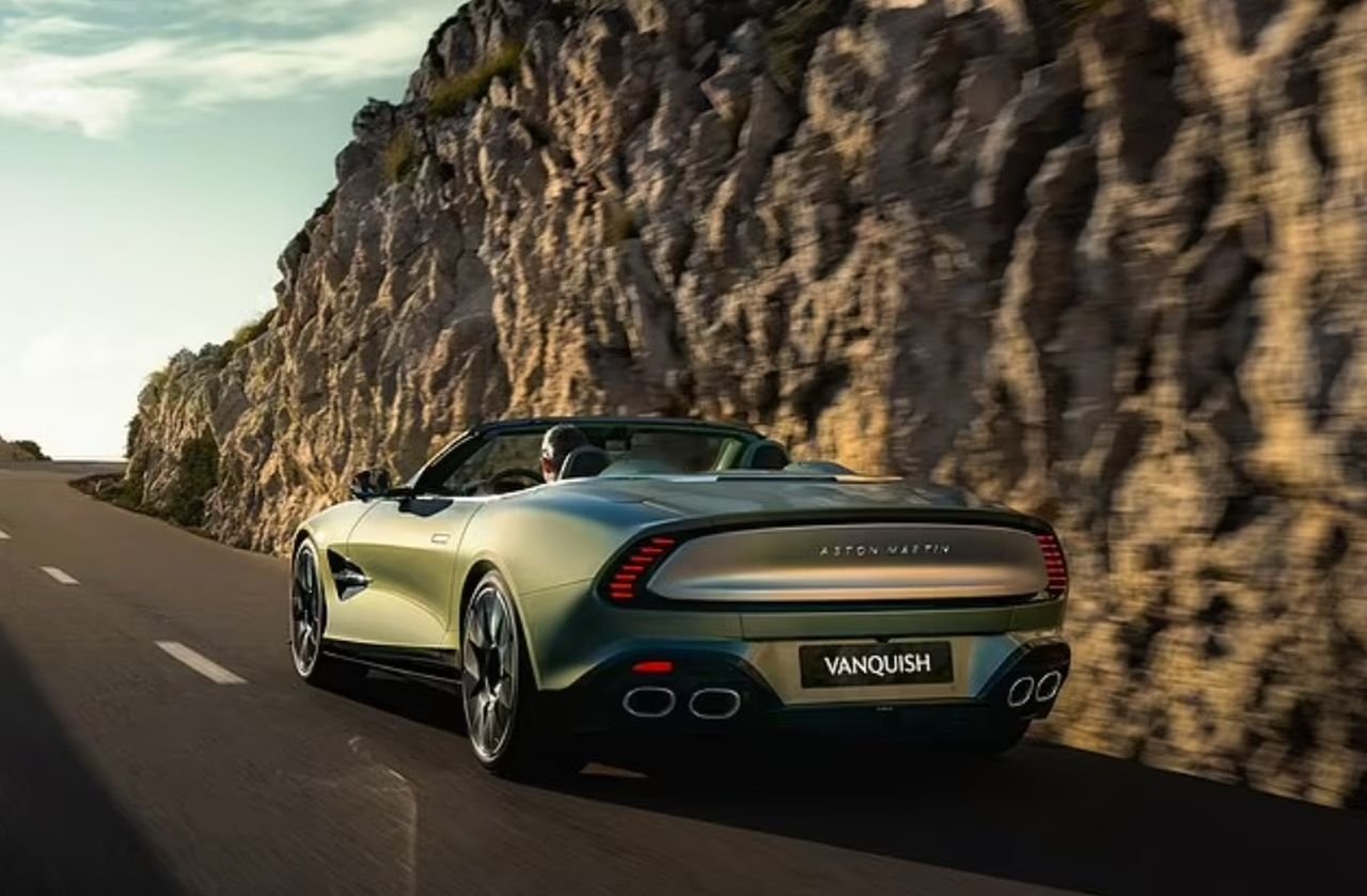 2026 Aston Martin Vanquish Volante-leaked-5