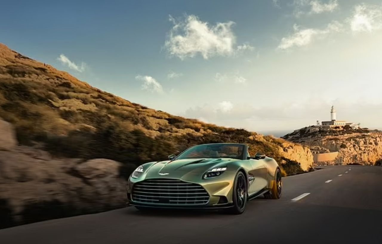 2026 Aston Martin Vanquish Volante-leaked-7