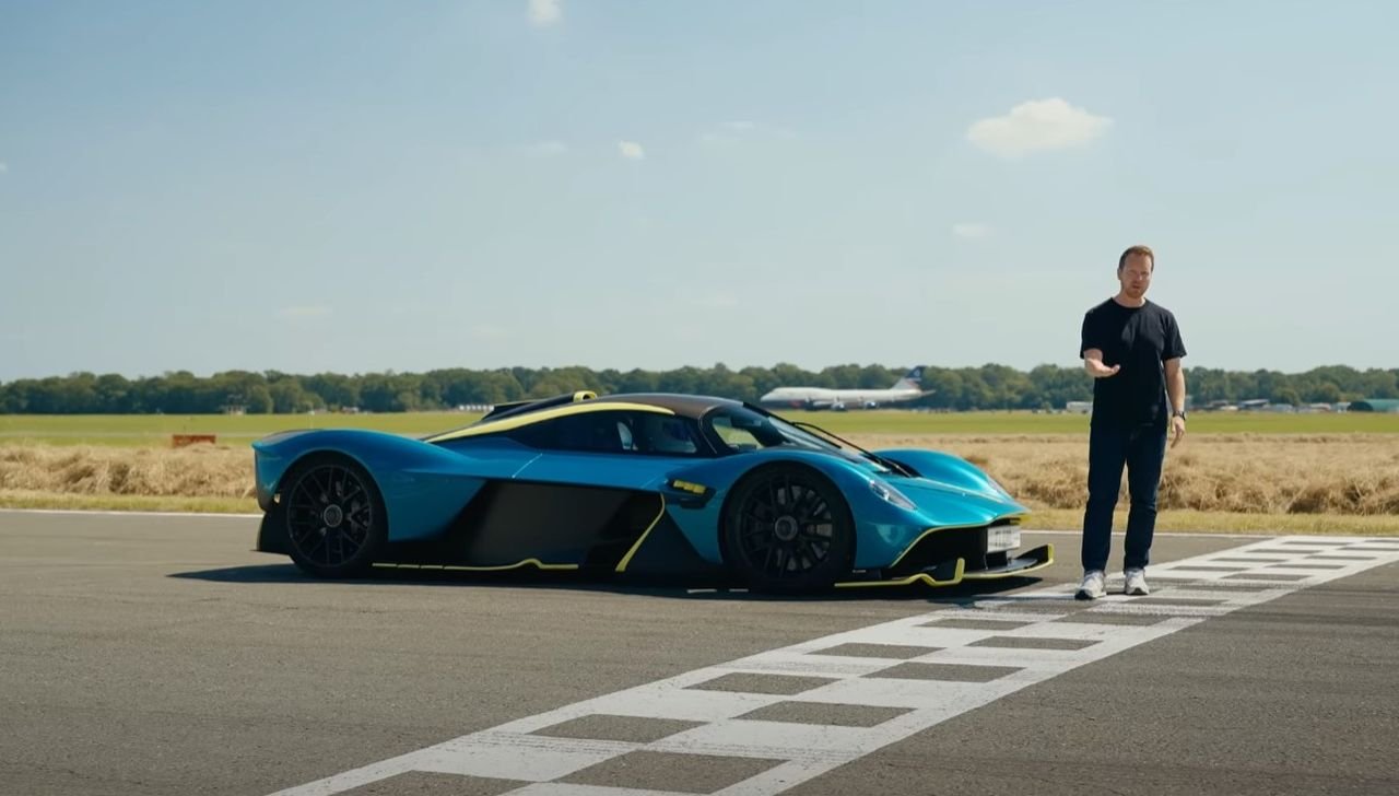 Aston Martin Valkyrie Top Gear track lap time The Stig