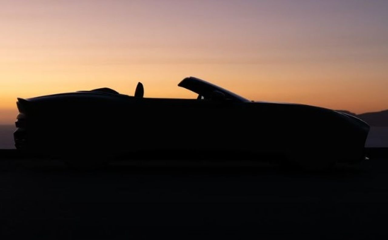 Aston Martin Vanquish Volante teaser