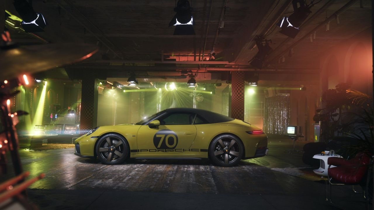 2025 Porsche 911 Spirit 70 Heritage Edition04