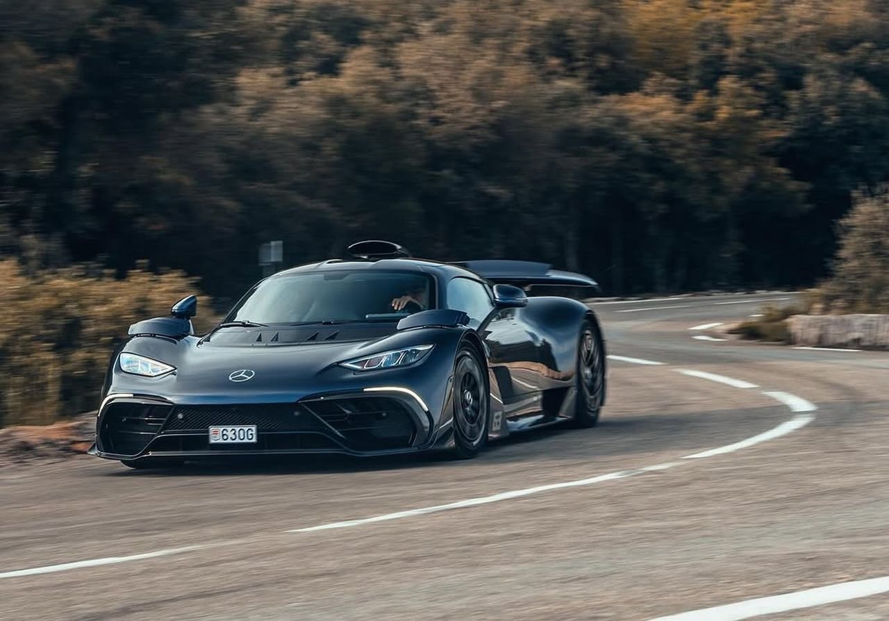 Mercedes-AMG One George Russell-2