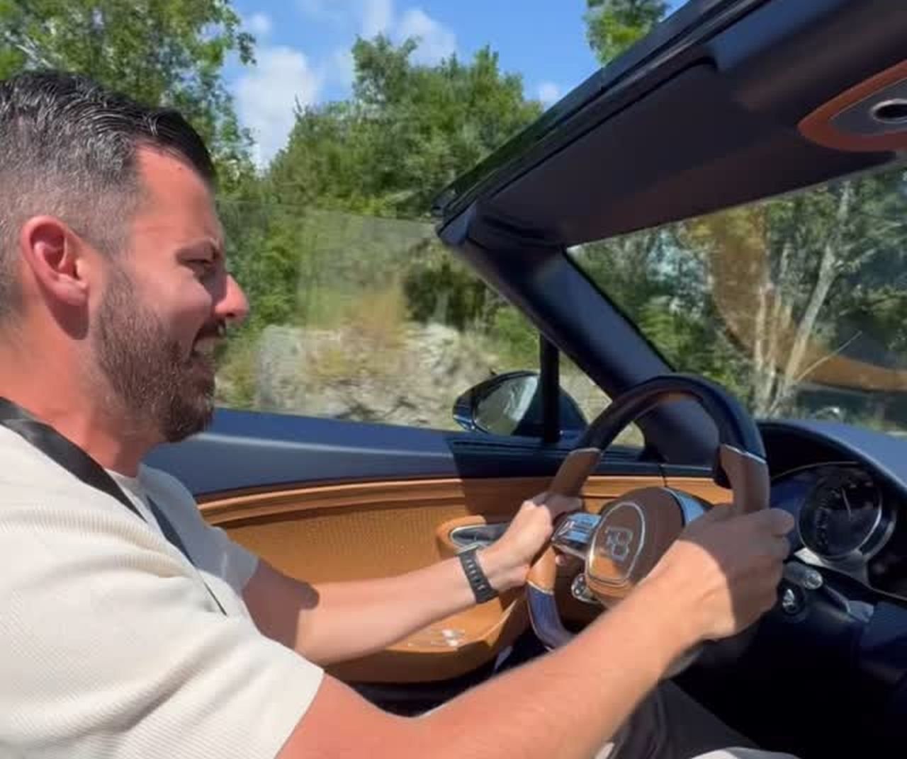 Bugatti Mistral Mate Rimac
