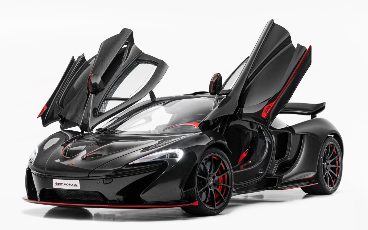 McLaren P1 Carbon Series-for-sale-F1rst Motors-Dubai-1