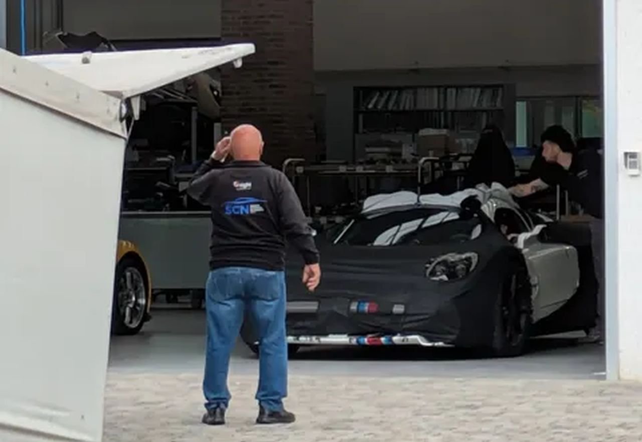 Pagani Utopia Moondust paint-Kris Singh
