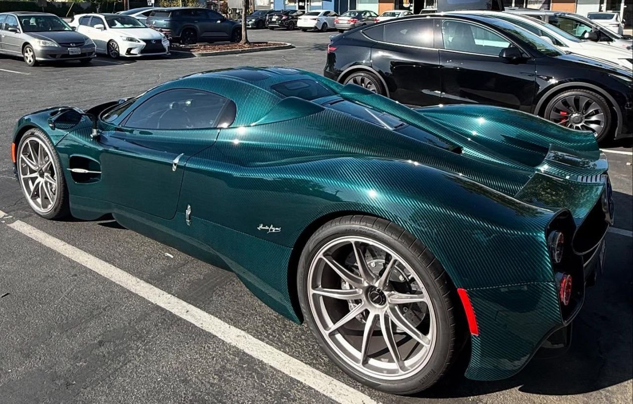 Pagani Utopia-highest-mileage