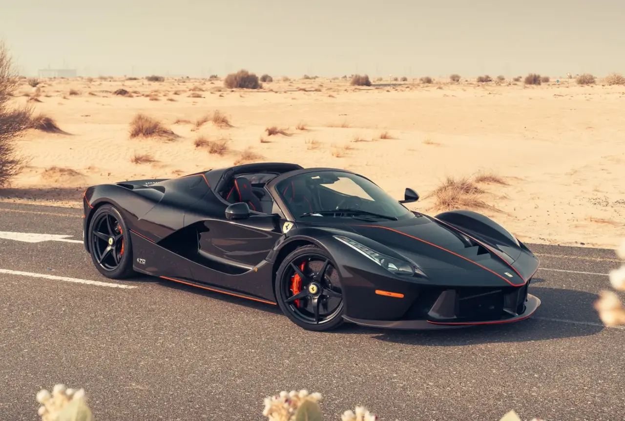 Black-LaFerrari Aperta-Monterey-3