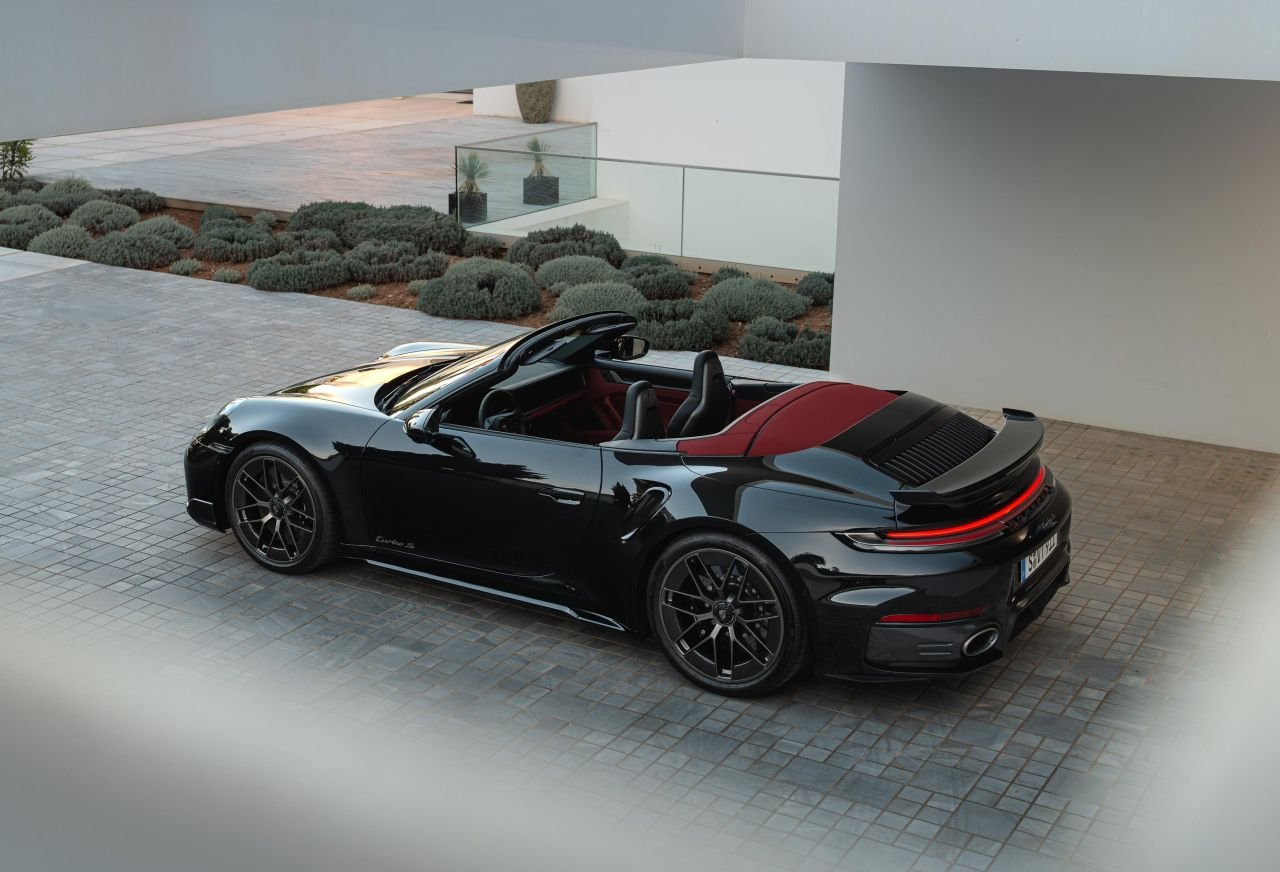 2026 Porsche 911 Turbo S-3