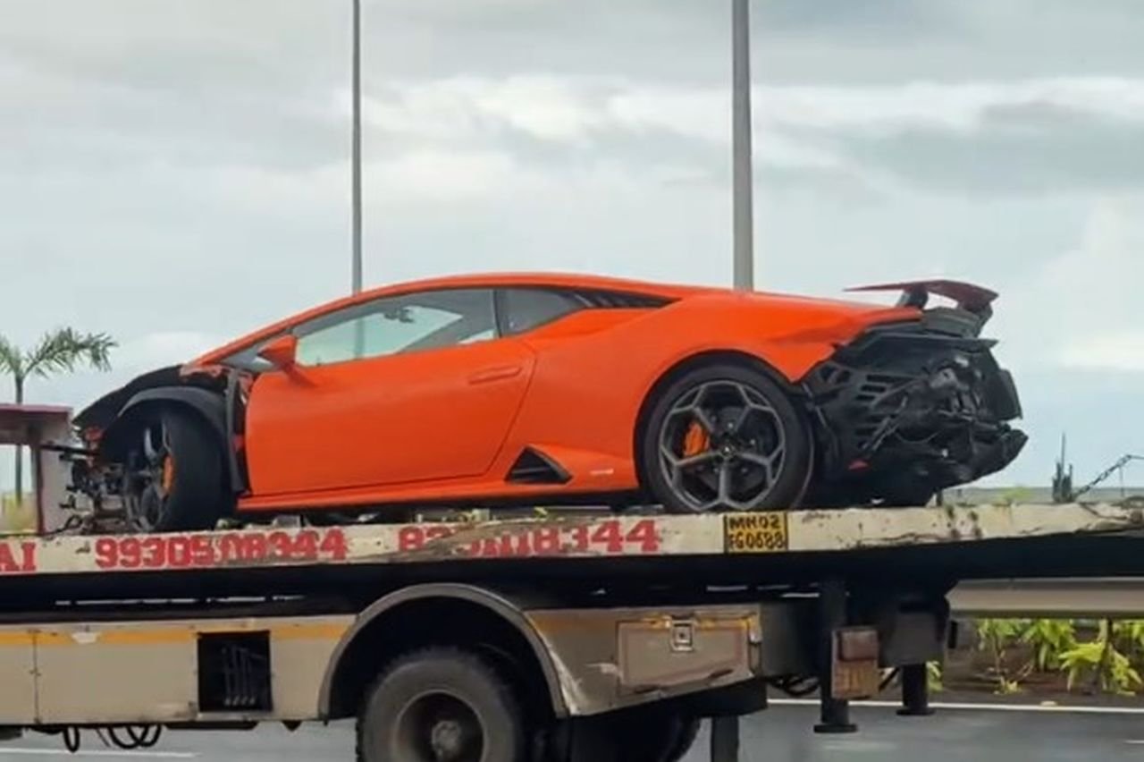Lamborghini Huracan Tecnica-crash-Mumbai-1