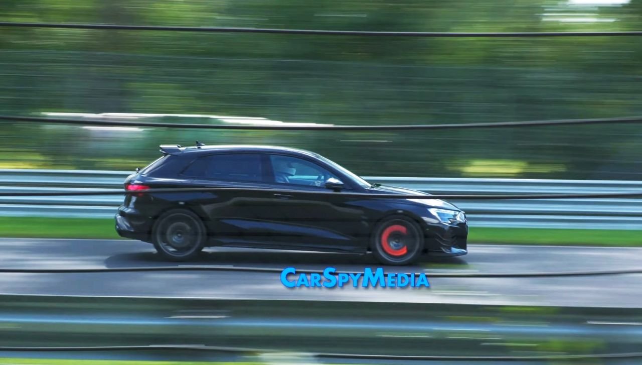 Audi RS3 GT-Nurburgring-spy-image